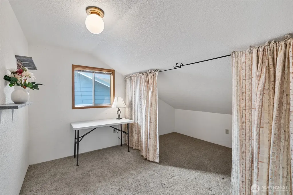 958 River Drive SW Quincy WA 98848