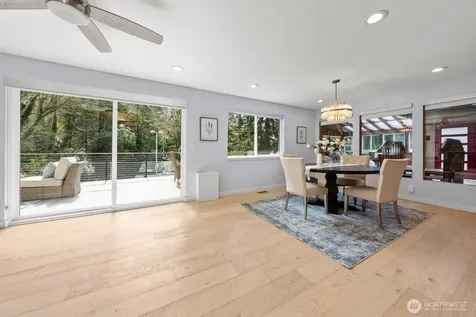 4830 88th Place SE Mercer Island WA 98040