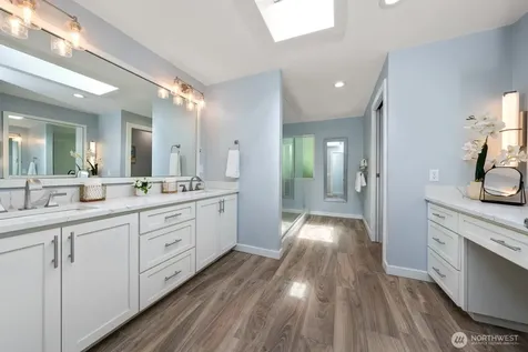 4830 88th Place SE Mercer Island WA 98040