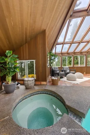 4830 88th Place SE Mercer Island WA 98040