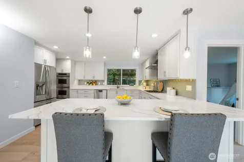 4830 88th Place SE Mercer Island WA 98040