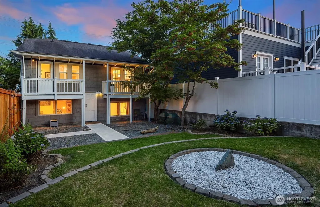 826 NE 80th Street Seattle WA 98115