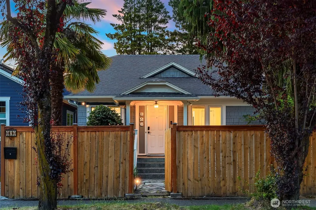 826 NE 80th Street Seattle WA 98115