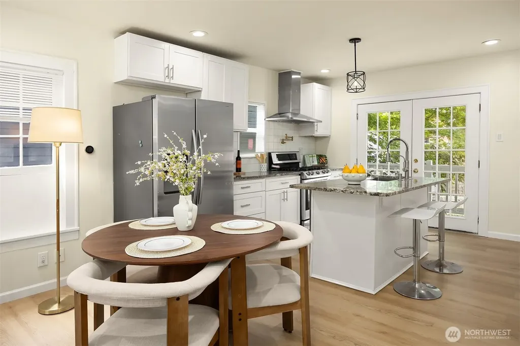 826 NE 80th Street Seattle WA 98115