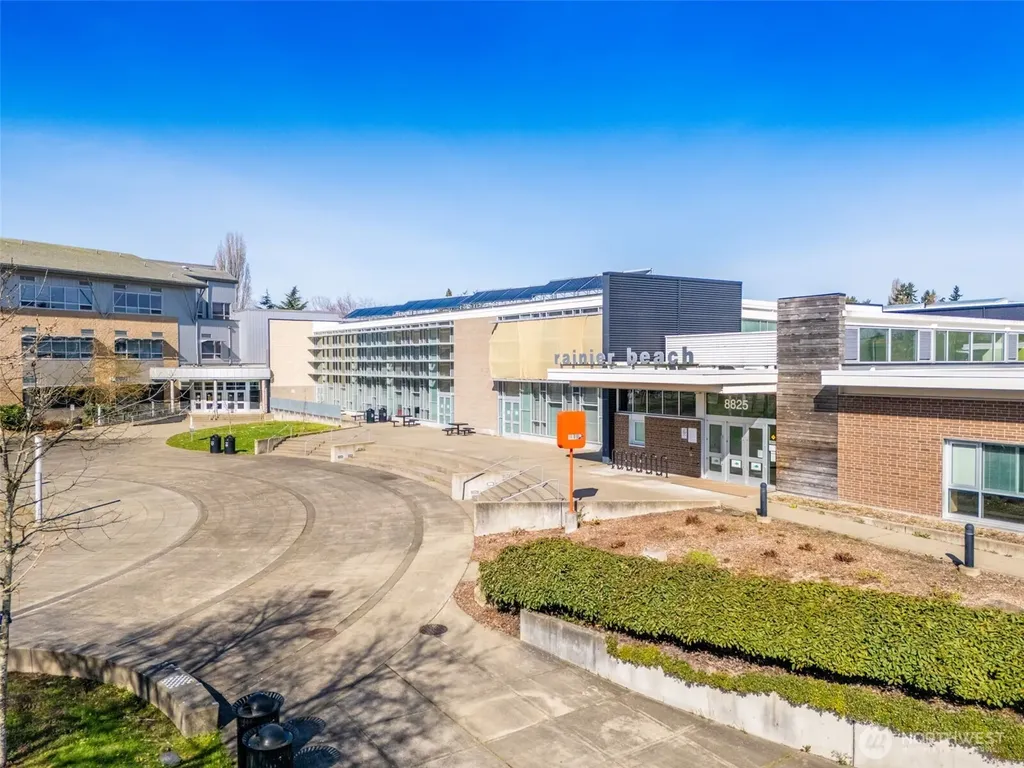 9040 Rainier Avenue S Seattle WA 98118