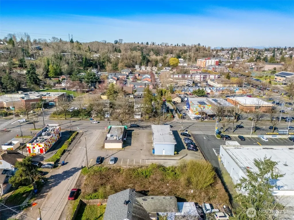 9040 Rainier Avenue S Seattle WA 98118