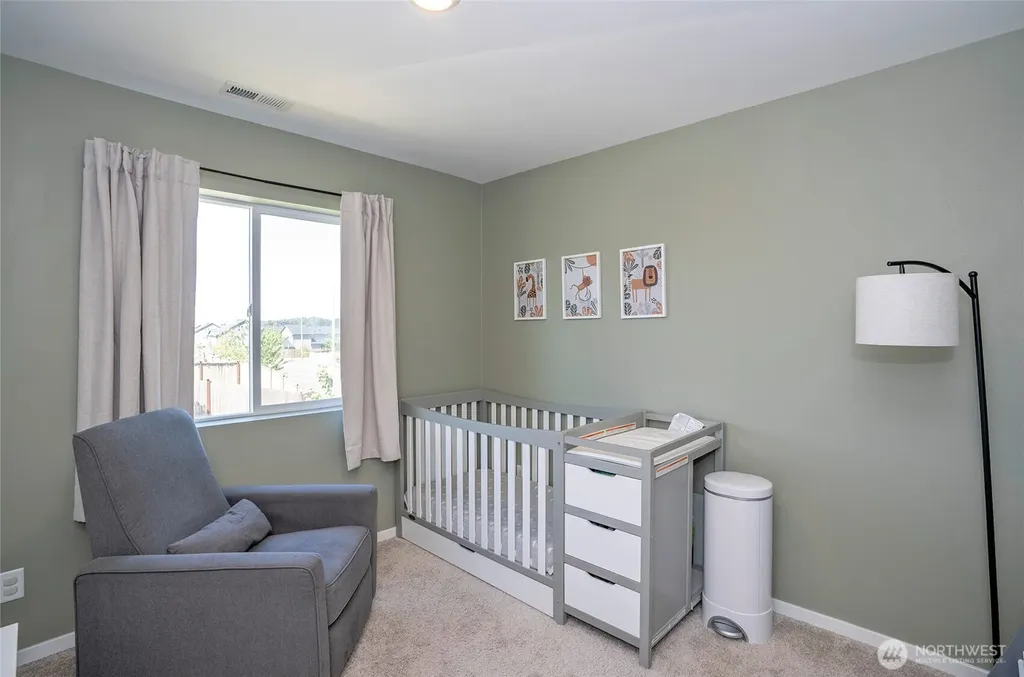 18703 108th Avenue E Puyallup WA 98374