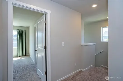 18703 108th Avenue E Puyallup WA 98374