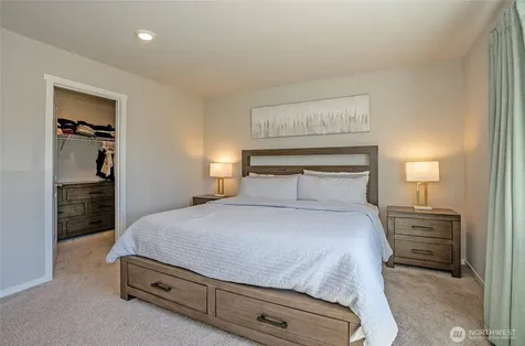 18703 108th Avenue E Puyallup WA 98374
