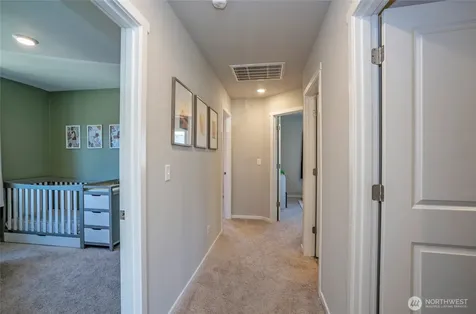 18703 108th Avenue E Puyallup WA 98374