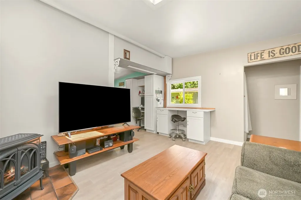 6070 Saxon Road Acme WA 98220