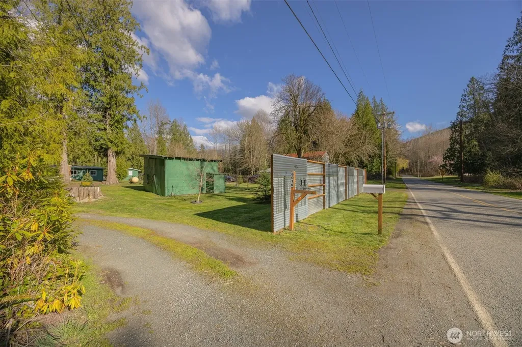 6070 Saxon Road Acme WA 98220