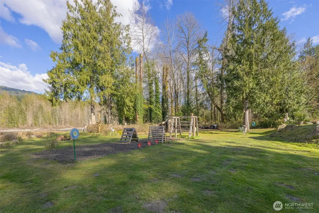 6070 Saxon Road Acme WA 98220