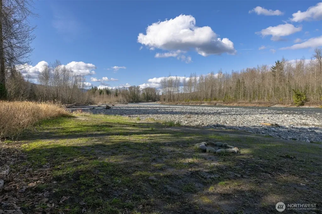 6070 Saxon Road Acme WA 98220