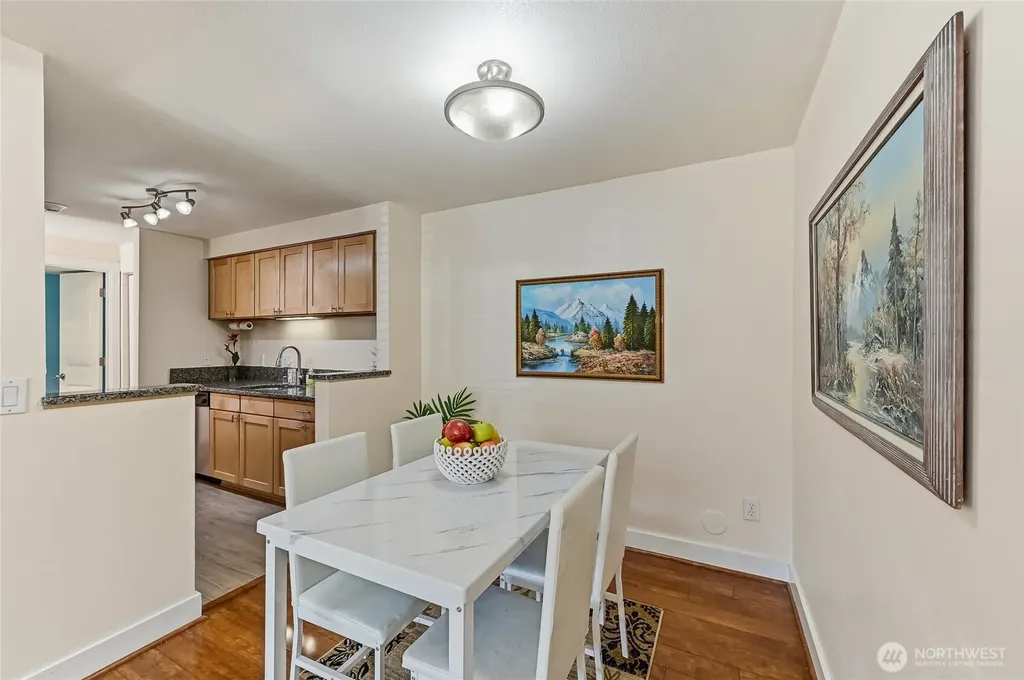 15827 NE Leary Way Redmond WA 98052