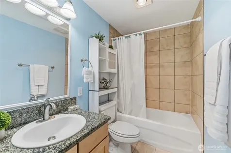 15827 NE Leary Way Redmond WA 98052