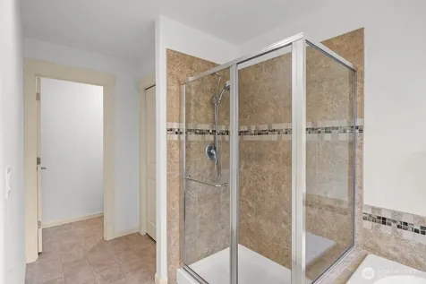 603 194th Place SE Bothell WA 98012