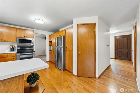 2204 SW 308th Street Federal Way WA 98023