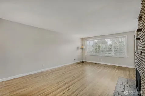 8001 36th Avenue S Seattle WA 98118