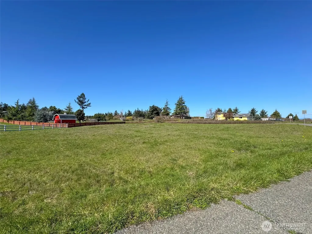 0 Sundial Loop Sequim WA 98382