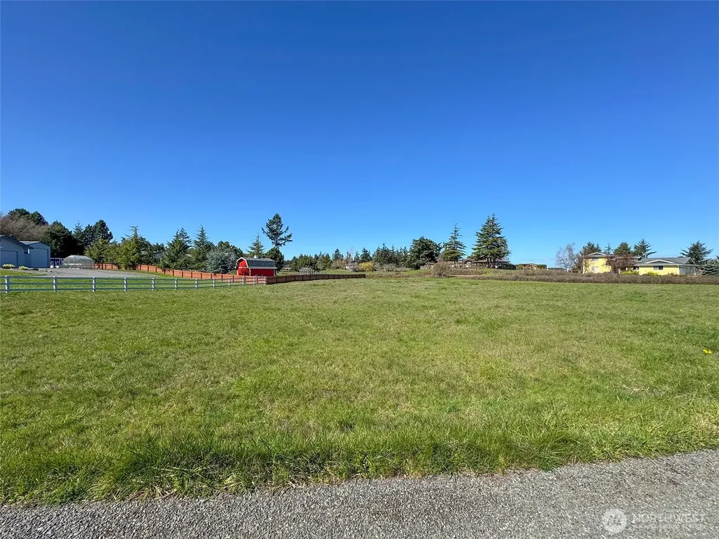 0 Sundial Loop Sequim WA 98382