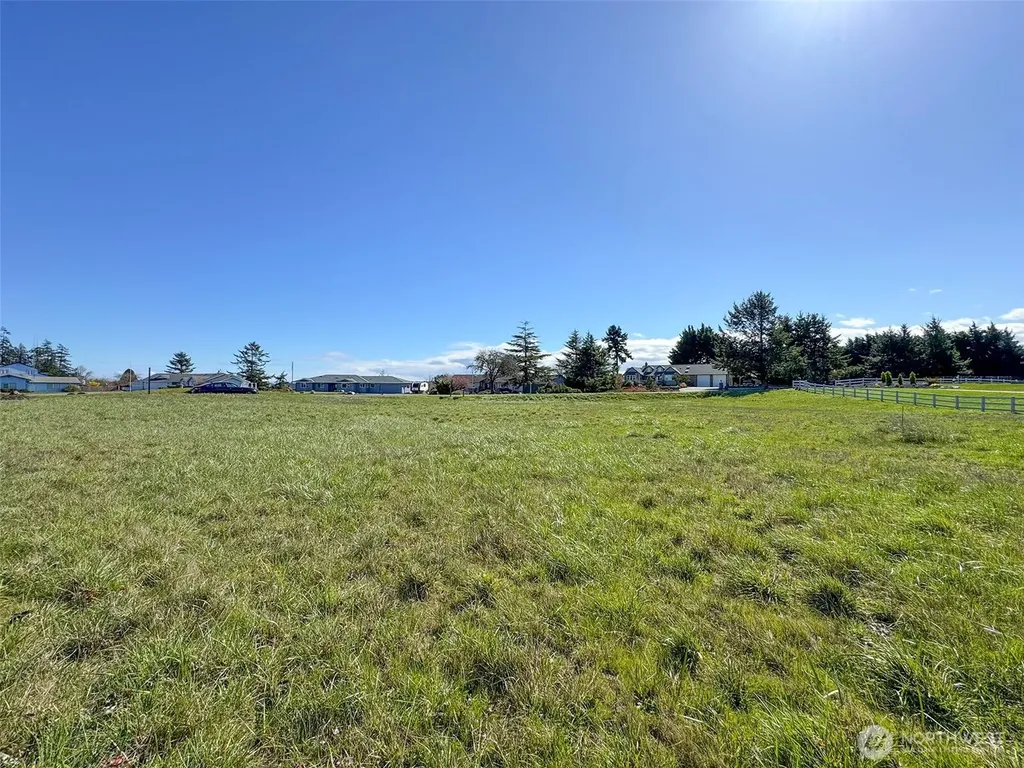 0 Sundial Loop Sequim WA 98382