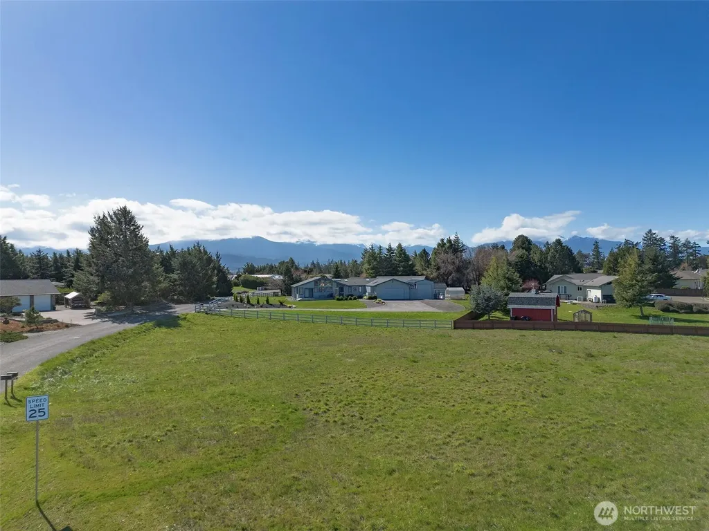 0 Sundial Loop Sequim WA 98382