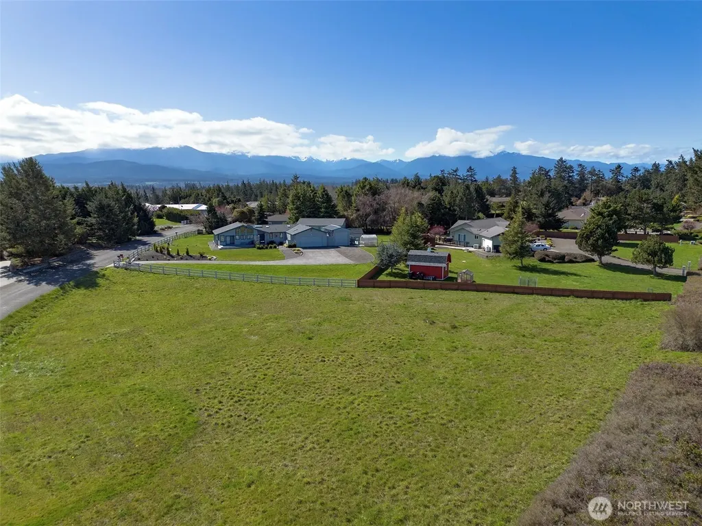 0 Sundial Loop Sequim WA 98382