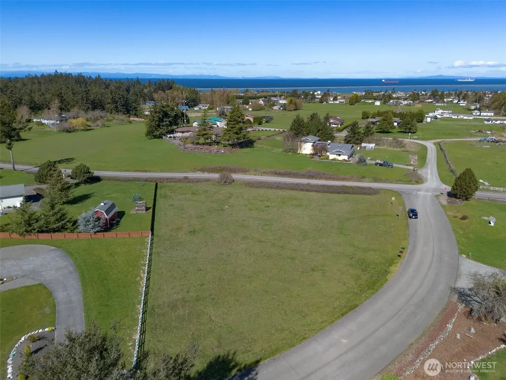 0 Sundial Loop Sequim WA 98382