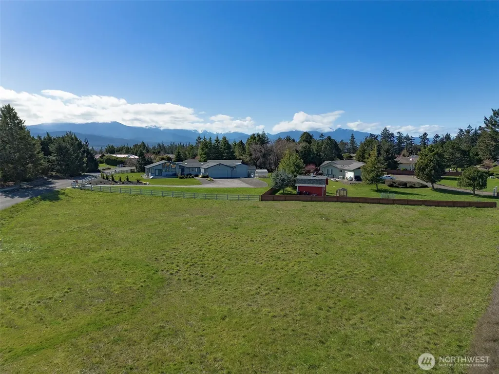 0 Sundial Loop Sequim WA 98382