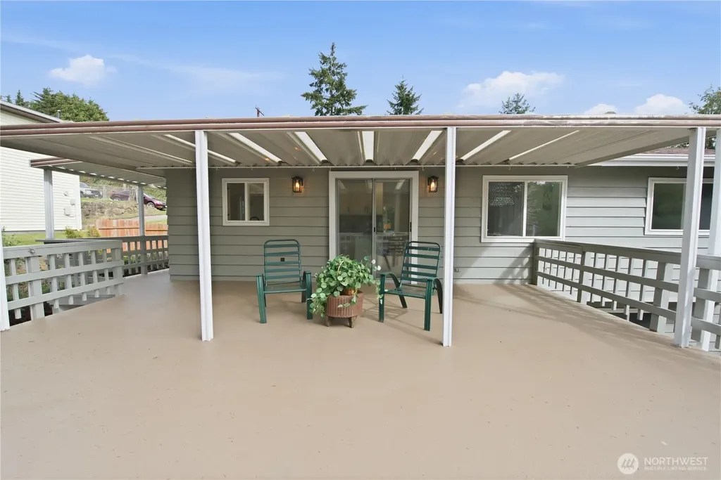 14419 8th Avenue S Burien WA 98168