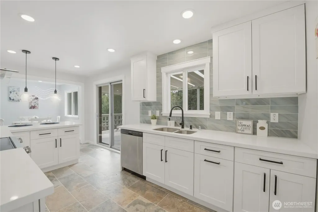 14419 8th Avenue S Burien WA 98168