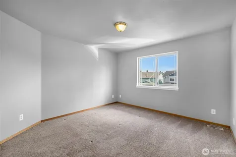13308 108th Avenue E Puyallup WA 98374