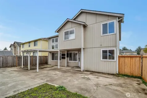 13308 108th Avenue E Puyallup WA 98374