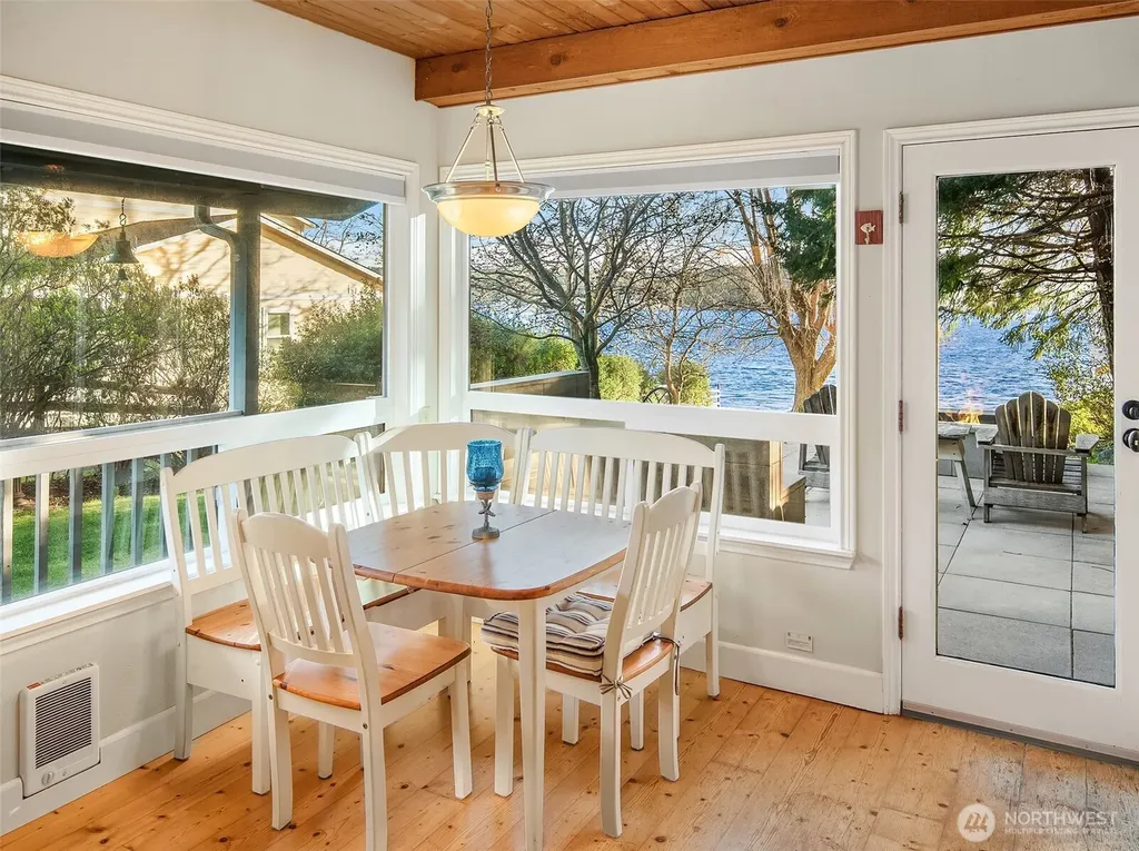 6602 Cromwell Beach Drive NW Gig Harbor WA 98335