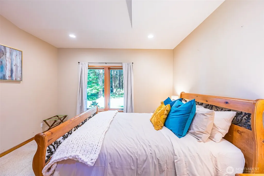 173 Pleasant Meadows Beaver WA 98305