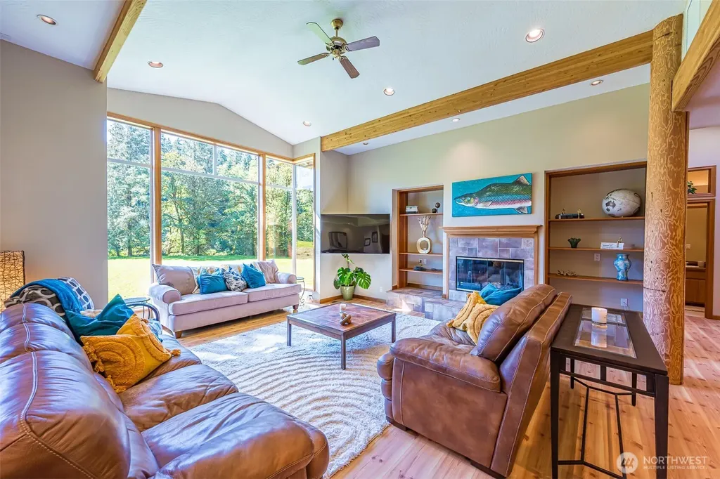 173 Pleasant Meadows Beaver WA 98305