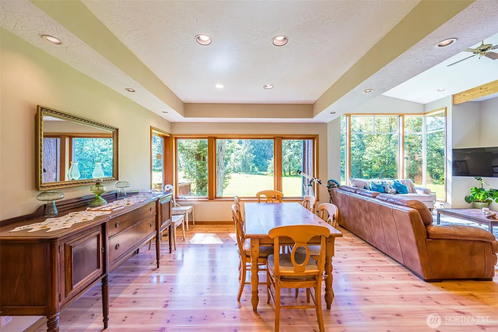 173 Pleasant Meadows Beaver WA 98305