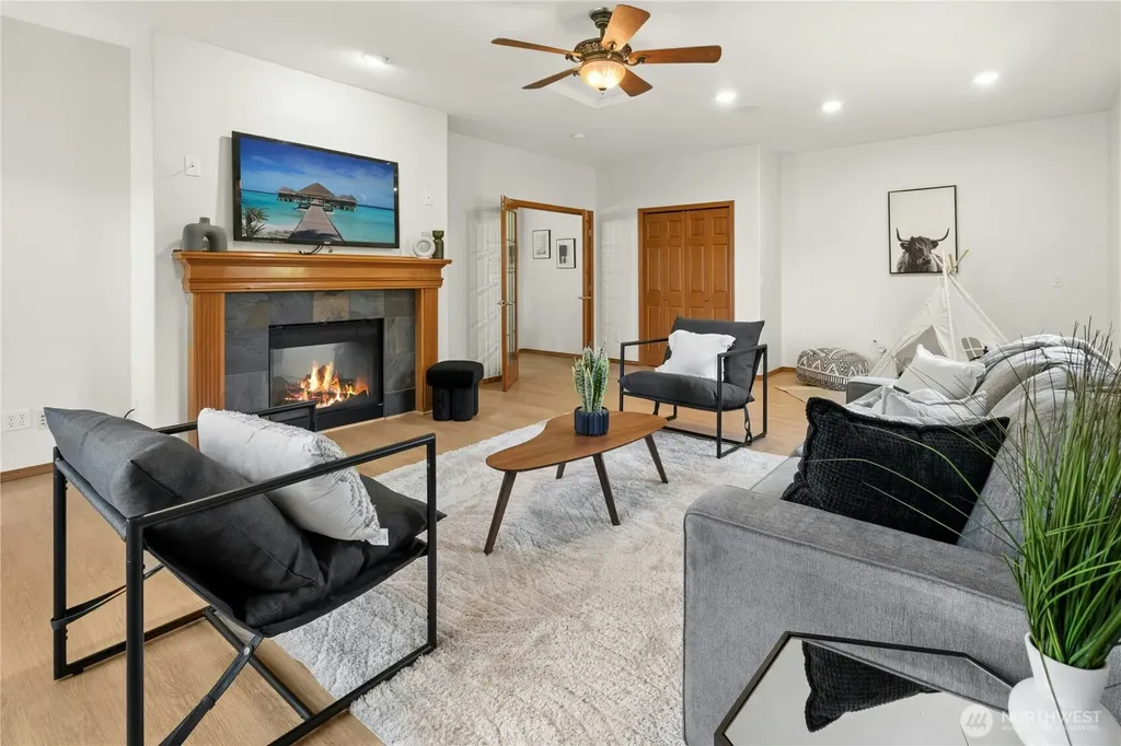 4617 144th Place SE Snohomish WA 98296