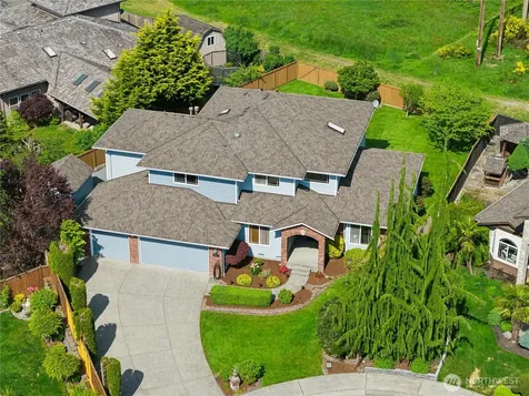4617 144th Place SE Snohomish WA 98296