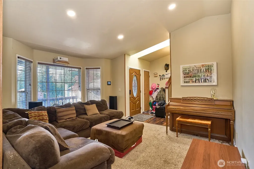 10417 190th Avenue Ct E Bonney Lake WA 98391