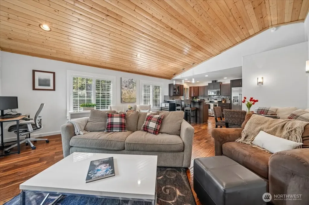 10315 Riviera Drive Anderson Island WA 98303