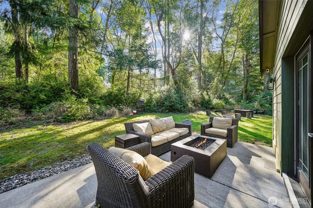 10315 Riviera Drive Anderson Island WA 98303