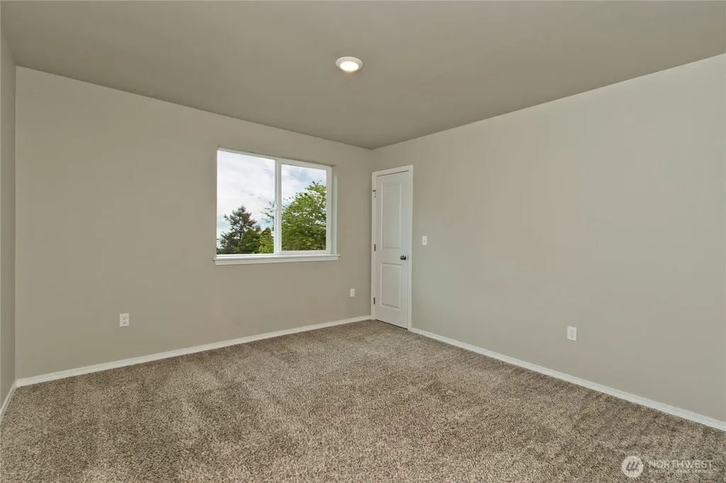 6422 198th Street E Spanaway WA 98387