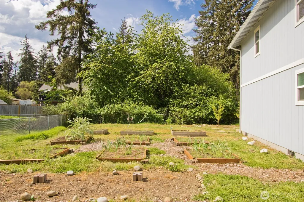 6422 198th Street E Spanaway WA 98387