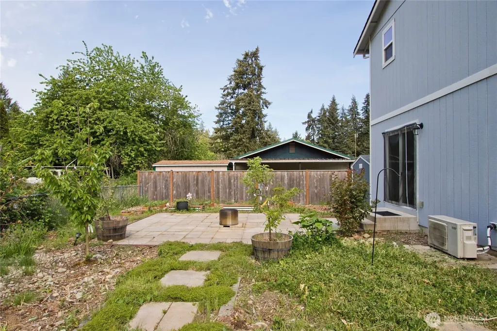 6422 198th Street E Spanaway WA 98387