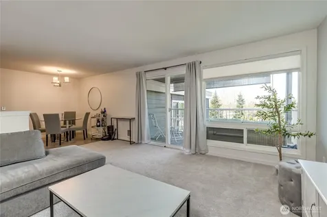 1113 Kirkland Avenue Kirkland WA 98033