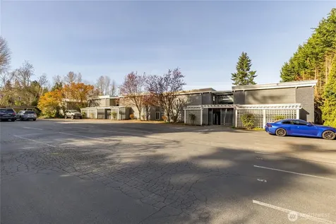 1113 Kirkland Avenue Kirkland WA 98033