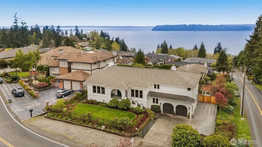 8412 54th Avenue W Mukilteo WA 98275
