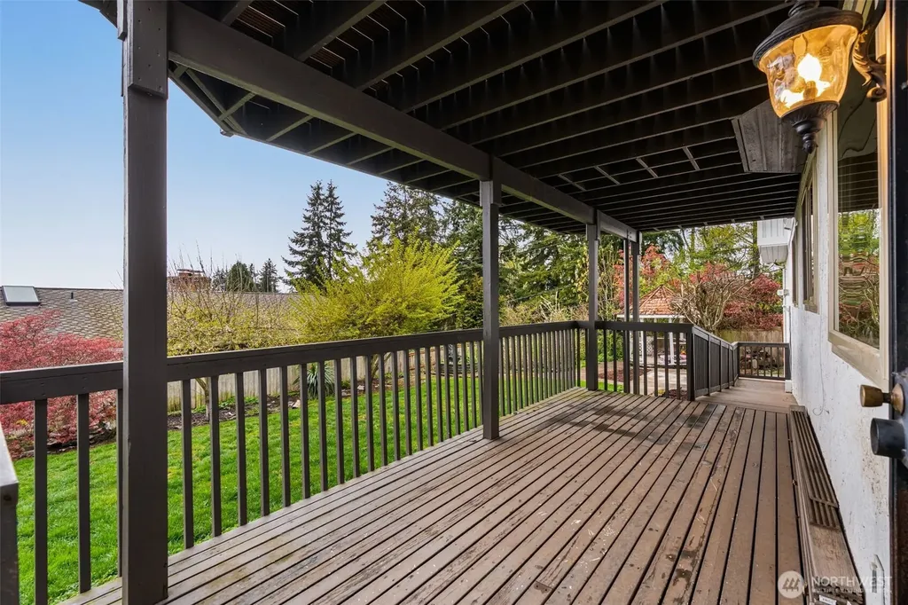 8412 54th Avenue W Mukilteo WA 98275